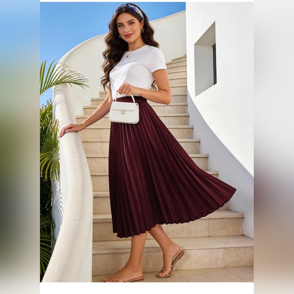 Burgandy Pleated Midi Skirt Size 26 Size 27 Extra Small Uniqlo Wear At Waist